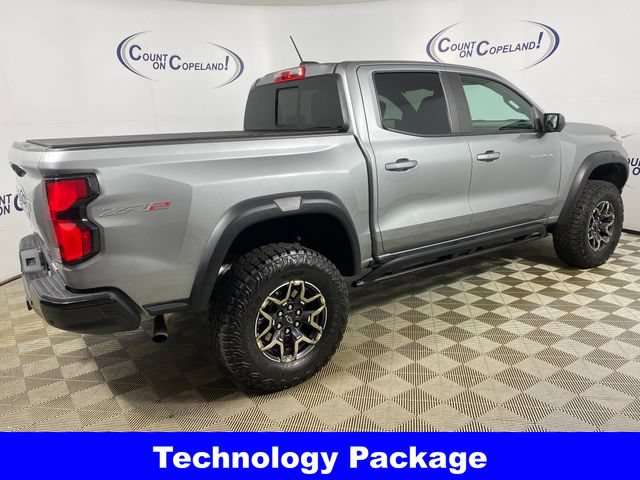 Certified 2024 Chevrolet Colorado ZR2 w/ Technology Package AWD/4WD image 8