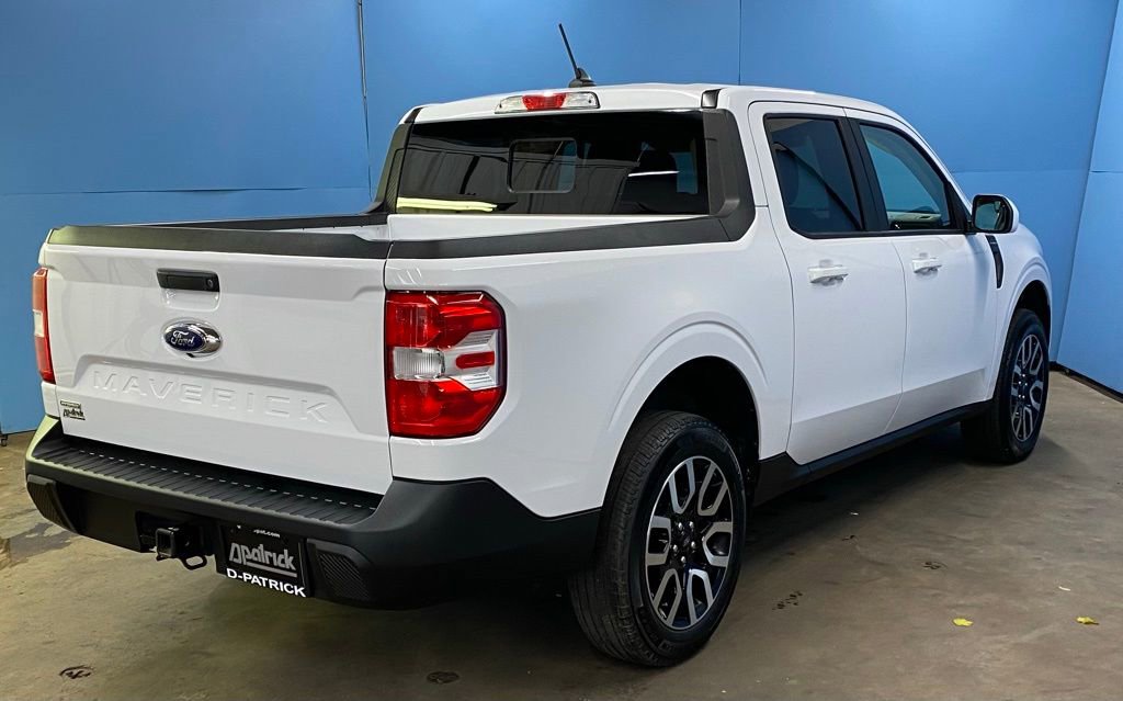 Used 2023 Ford Maverick Lariat image 12