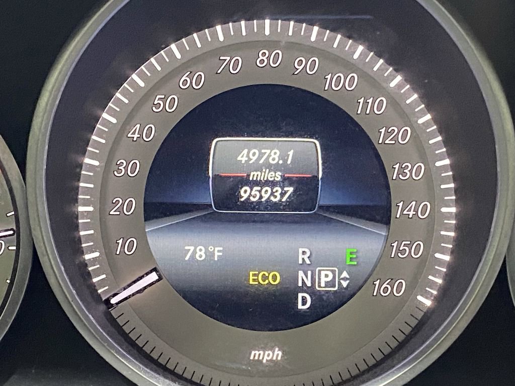 Used 2014 Mercedes-Benz E 350 Sedan image 12