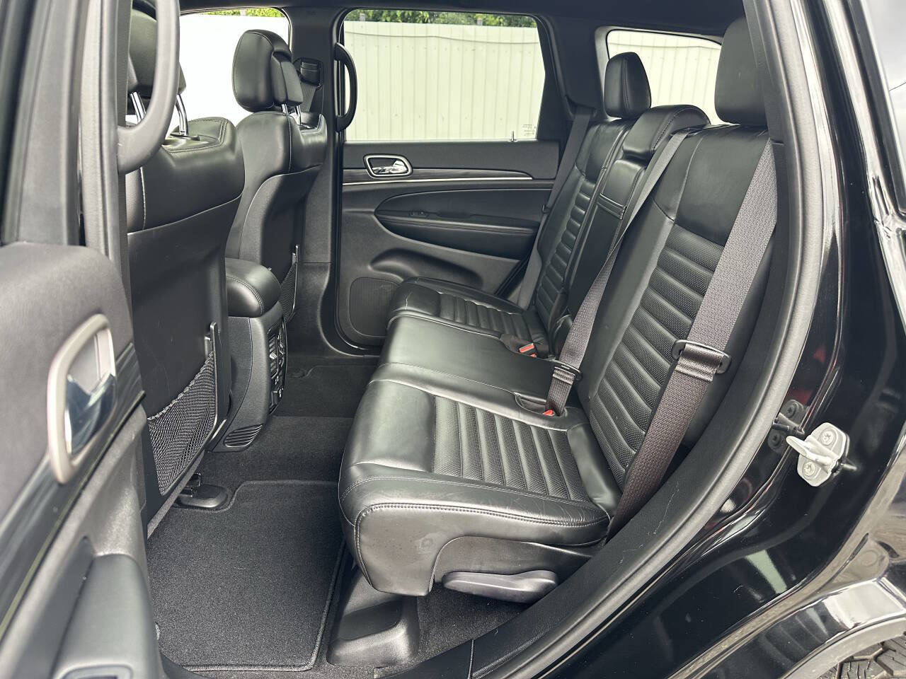 Used 2020 Jeep Grand Cherokee Limited X image 13