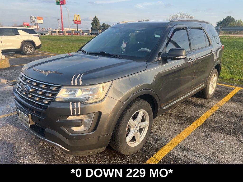 Used 2017 Ford Explorer XLT w/ Equipment Group 202A image 1