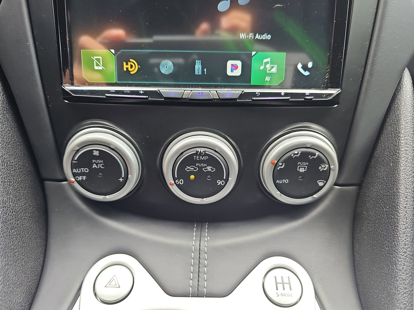Used 2020 Nissan 370Z w/ Sport Package RWD image 22