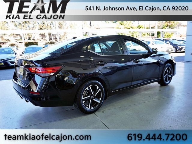Used 2024 Nissan Sentra SV image 8