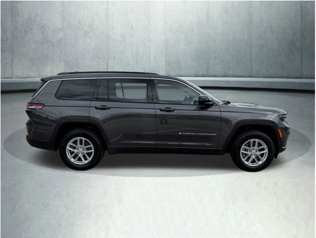 Used 2024 Jeep Grand Cherokee L Laredo w/ Trailer Tow Package AWD/4WD image 8