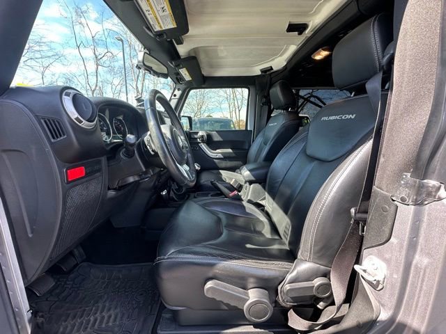 Used 2017 Jeep Wrangler Rubicon image 25