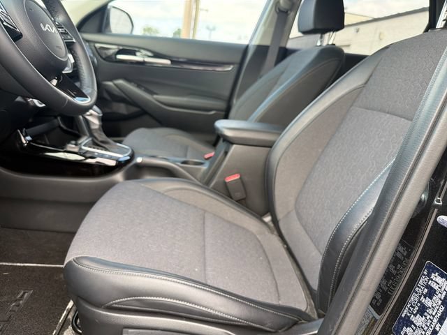 Used 2024 Kia Seltos S AWD/4WD image 10