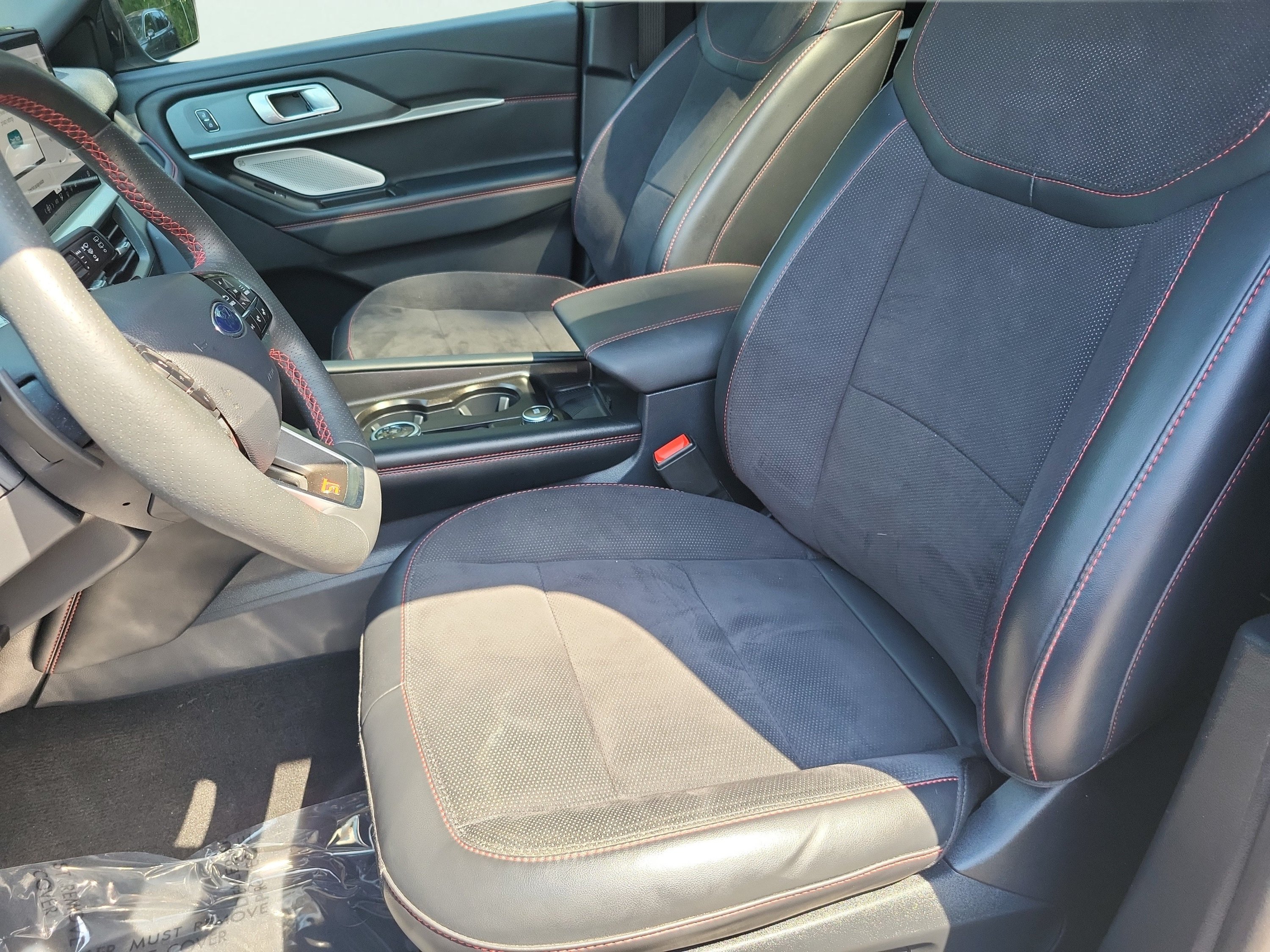Used 2026 Ford Explorer ST w/ Sun And Sound Package AWD/4WD image 30