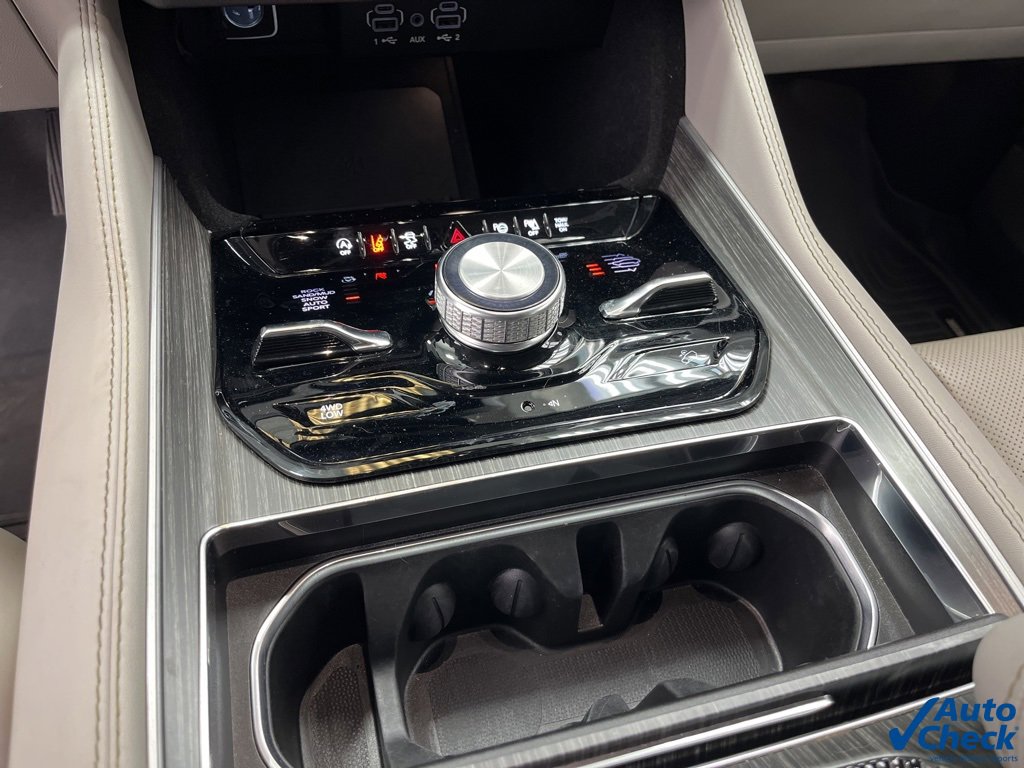 Used 2023 Jeep Wagoneer Series III w/ Convenience Group I image 26