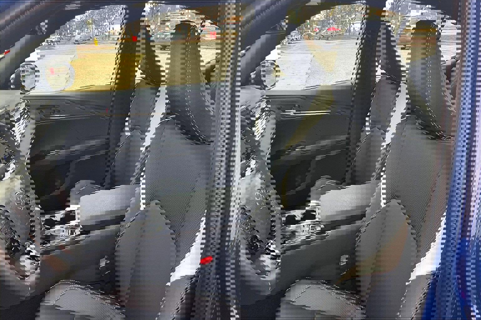 Used 2026 Toyota Camry SE image 30