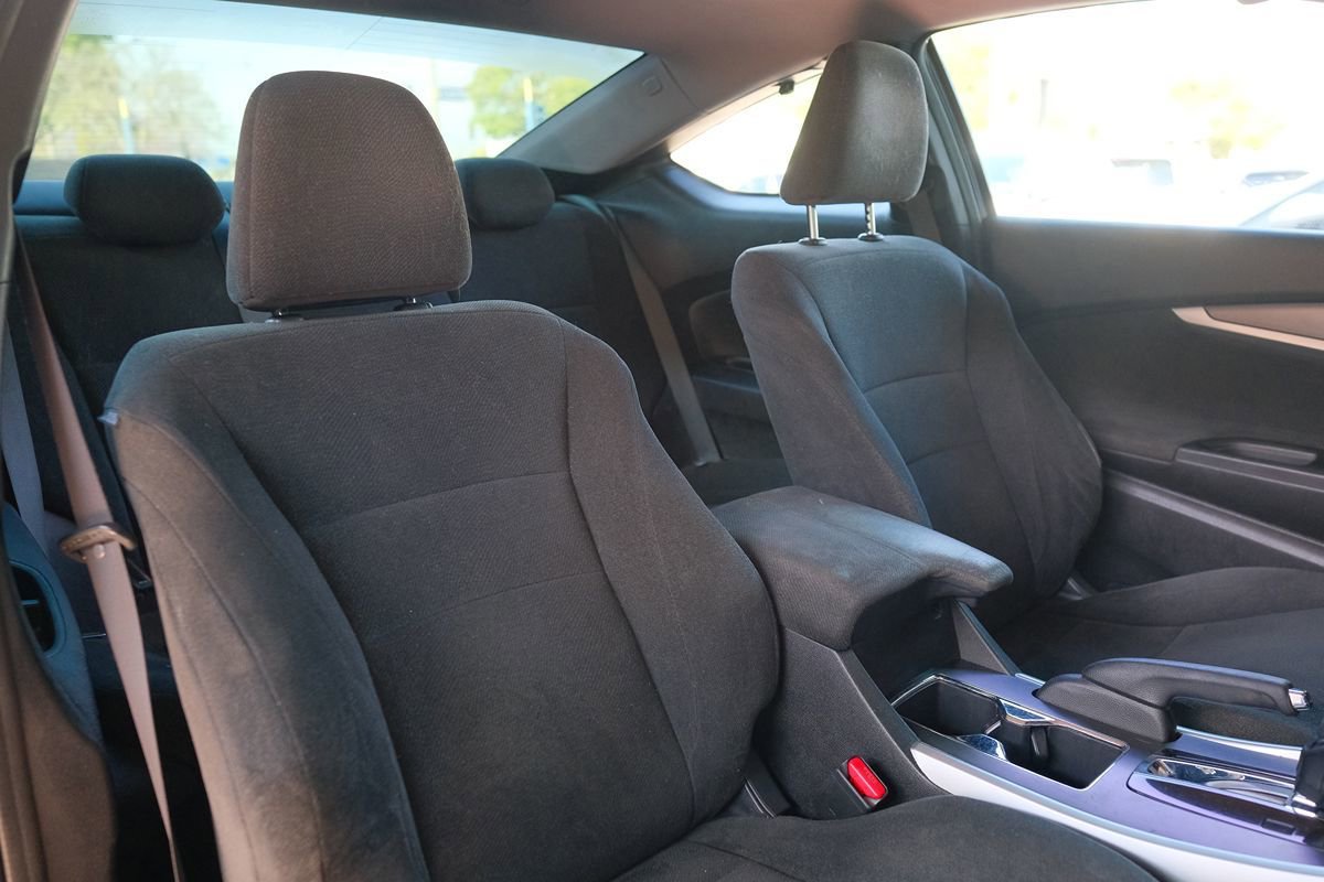 Used 2013 Honda Accord LX-S image 30