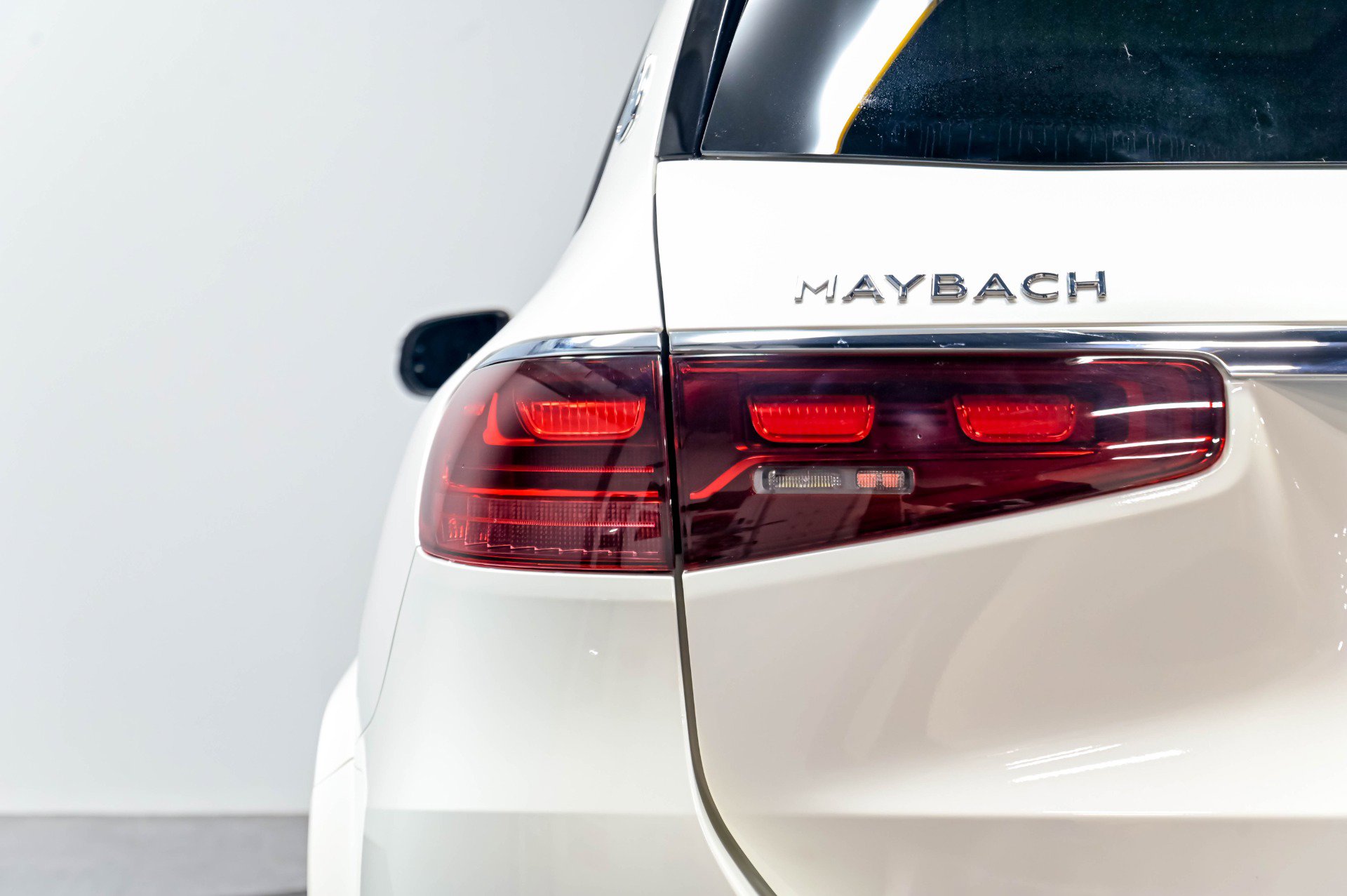 Used 2024 Mercedes-Benz Maybach GLS 600 4MATIC image 60