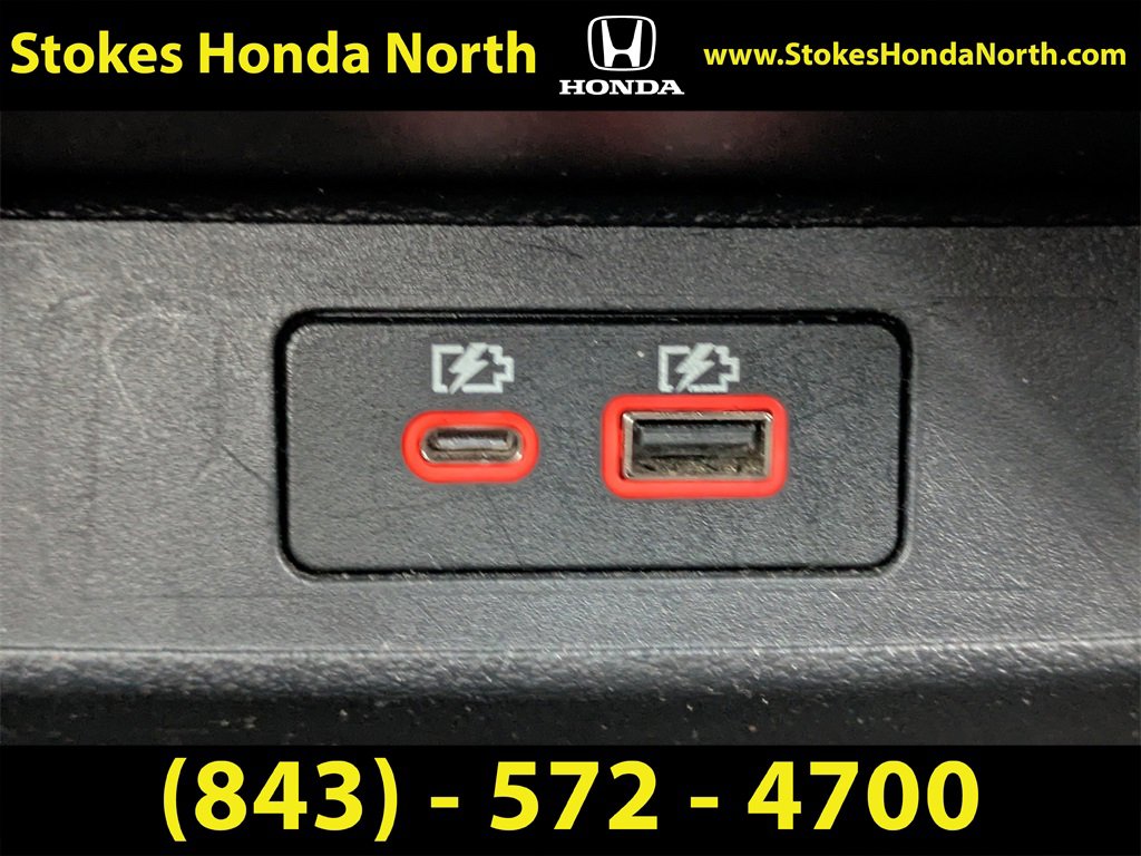 Used 2020 Nissan Altima 2.5 SR w/ Premium Package image 14