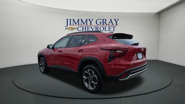 New 2026 Chevrolet Trax LT w/ Driver Confidence Package image 3