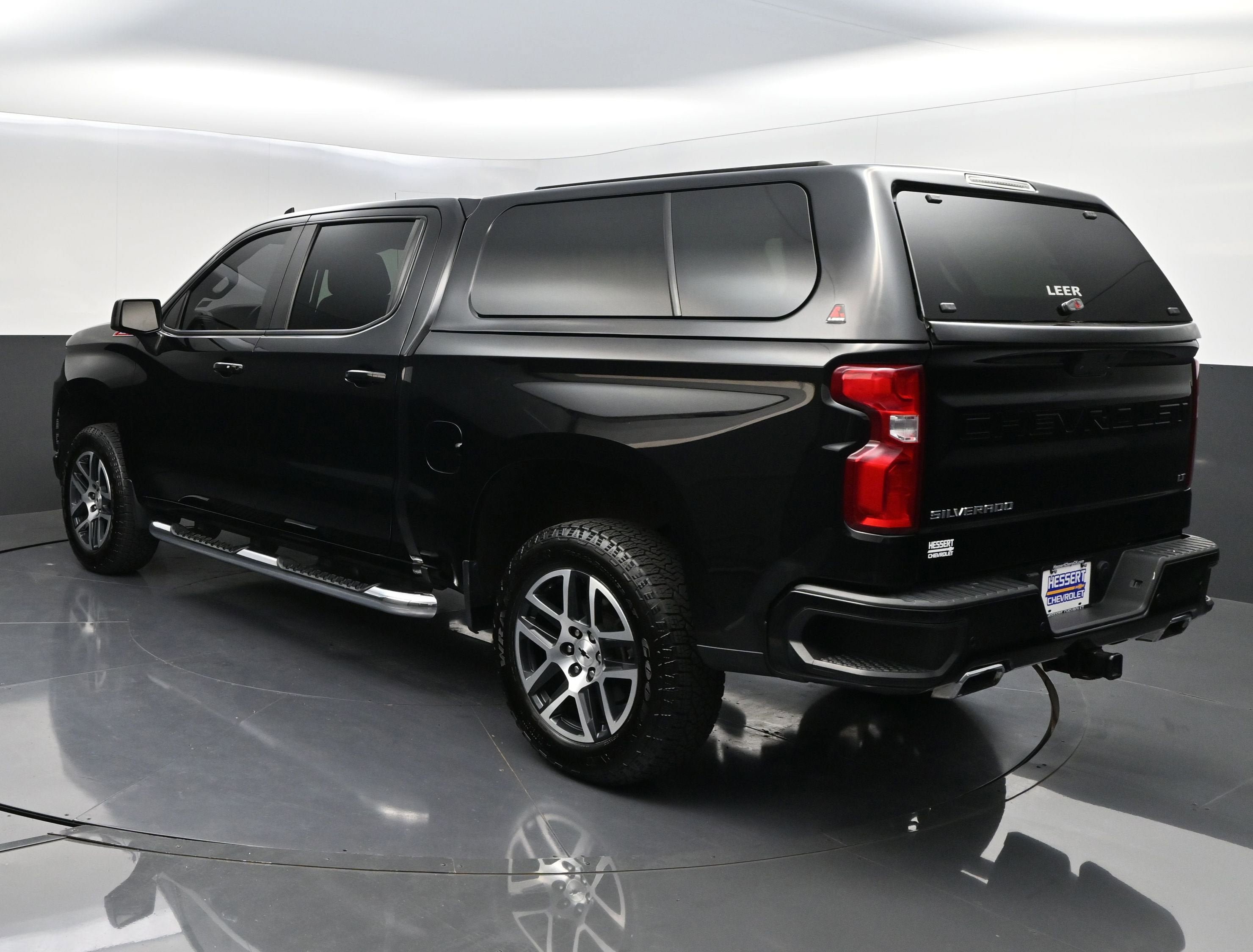 Used 2020 Chevrolet Silverado 1500 LT Trail Boss AWD/4WD image 5