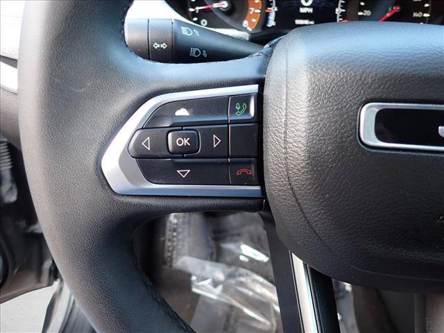 Used 2023 Jeep Compass Latitude AWD/4WD image 13