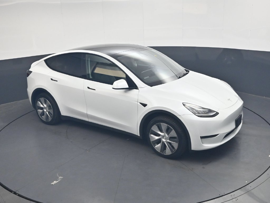 Used 2022 Tesla Model Y Long Range AWD/4WD image 15