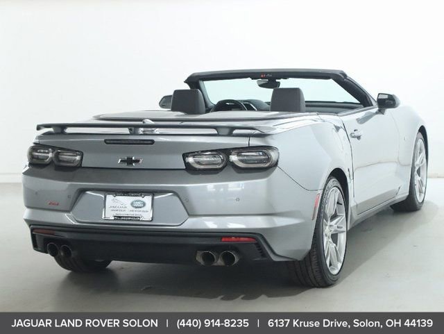Used 2023 Chevrolet Camaro LT w/ RS Package image 9