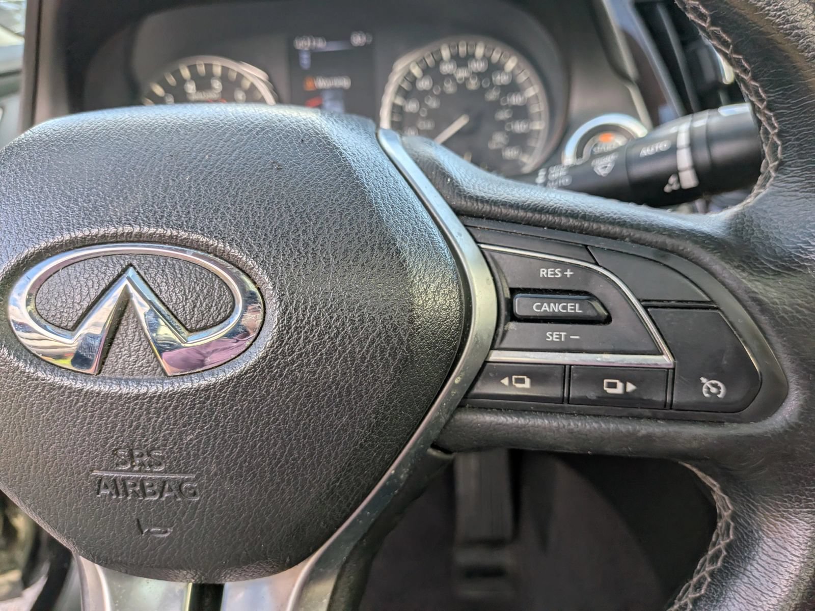 Used 2019 INFINITI Q50 Luxe AWD/4WD image 46