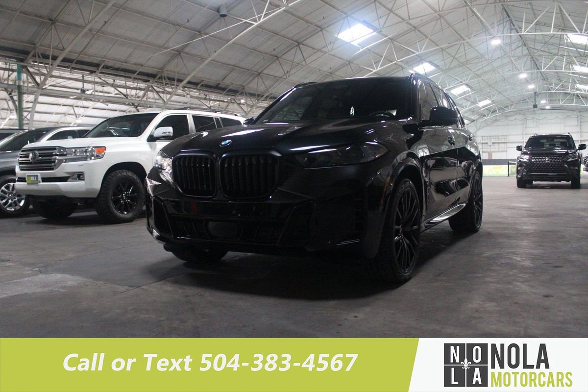 Used 2024 BMW X5 xDrive40i w/ M Sport Package image 2