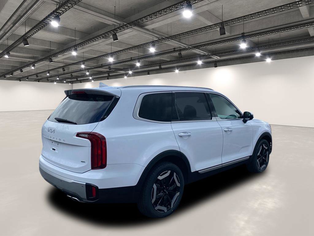 Used 2024 Kia Telluride S w/ S Sunroof Package image 8