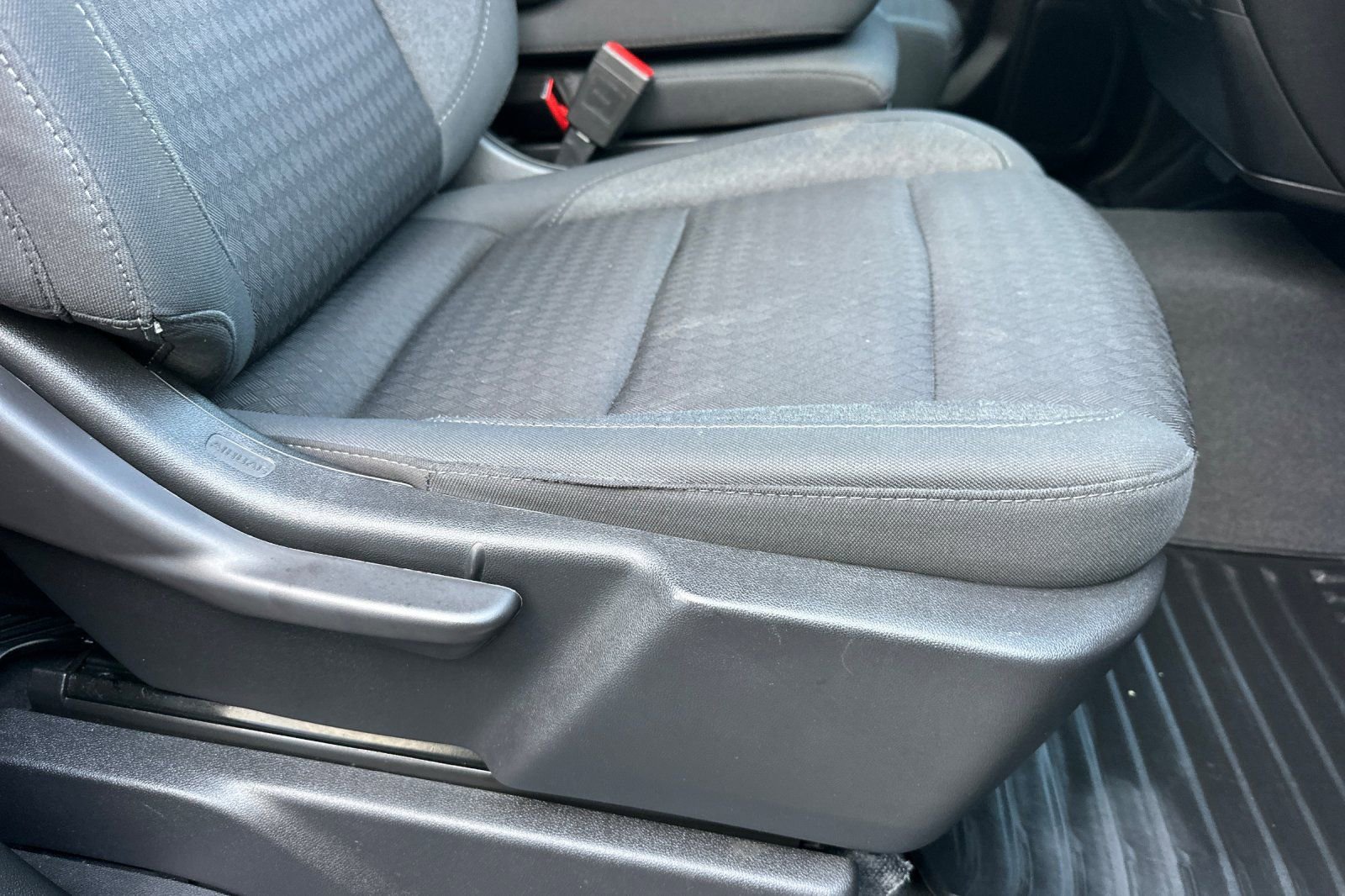 Certified 2022 Chevrolet Silverado 1500 Custom image 22