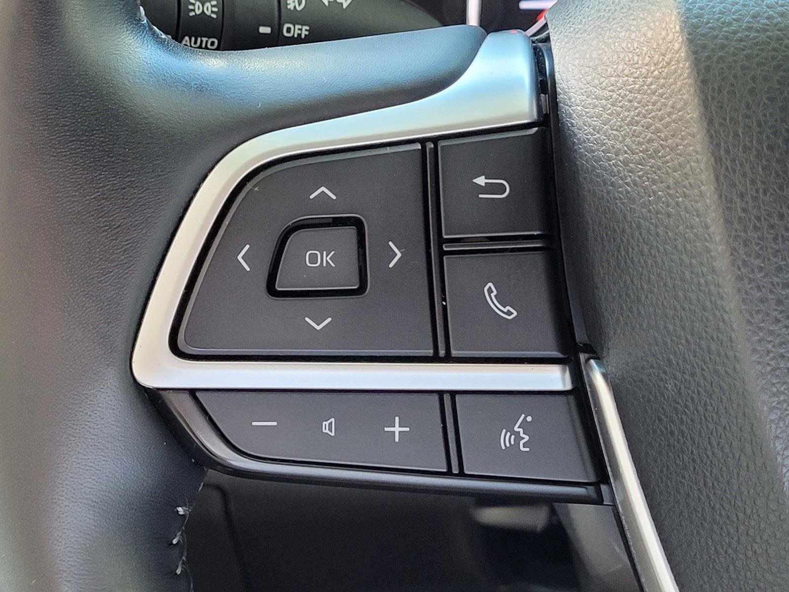 Used 2022 Toyota Highlander Platinum image 31