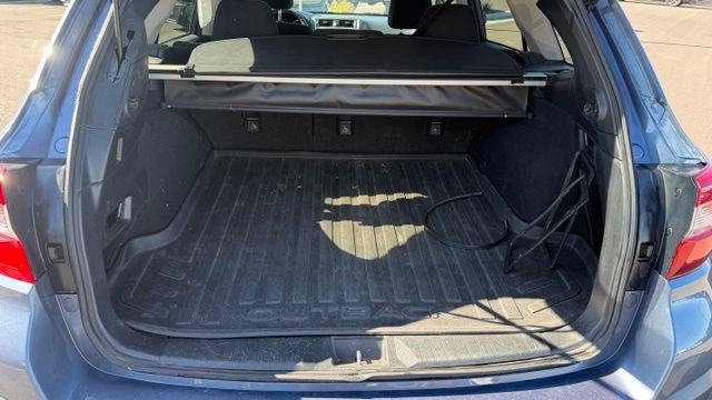 Used 2018 Subaru Outback 2.5i Premium AWD/4WD image 10