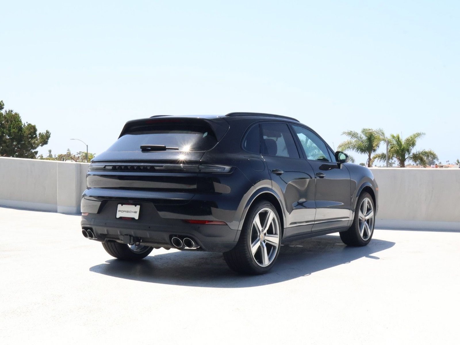 New 2026 Porsche Cayenne AWD/4WD image 9