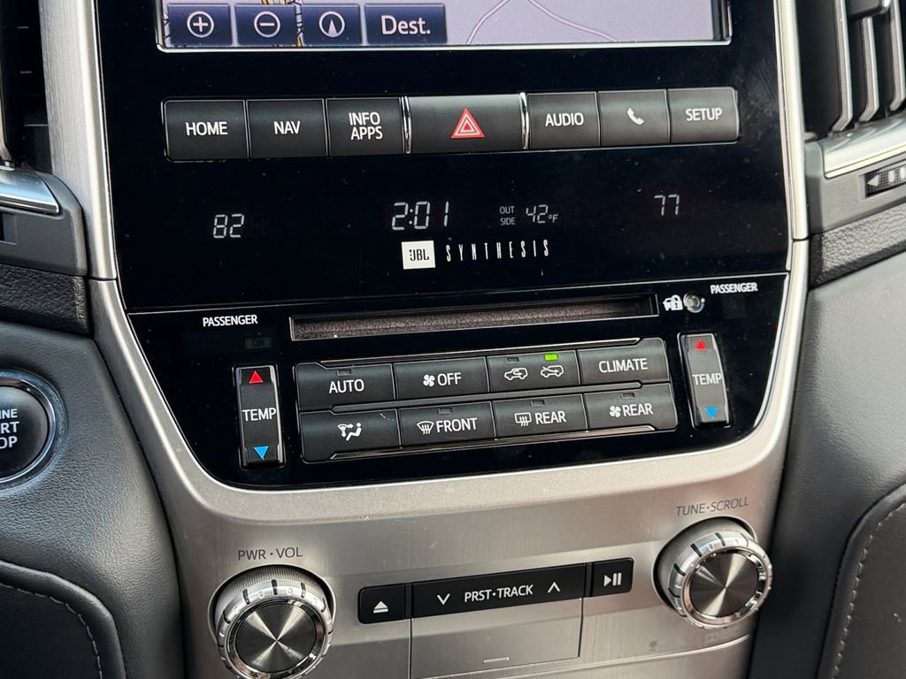 Used 2021 Toyota Land Cruiser image 23