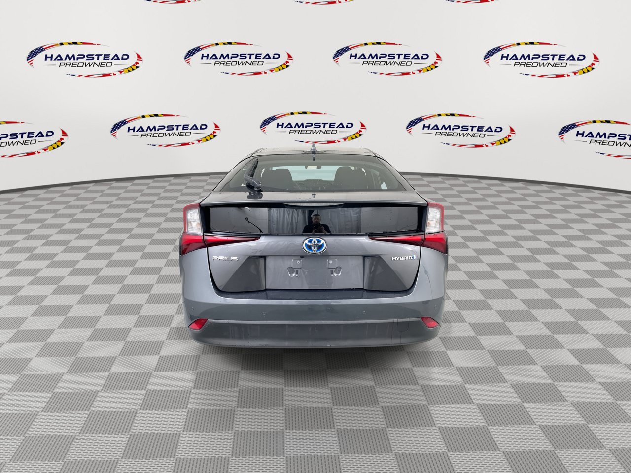Used 2022 Toyota Prius LE FWD image 7