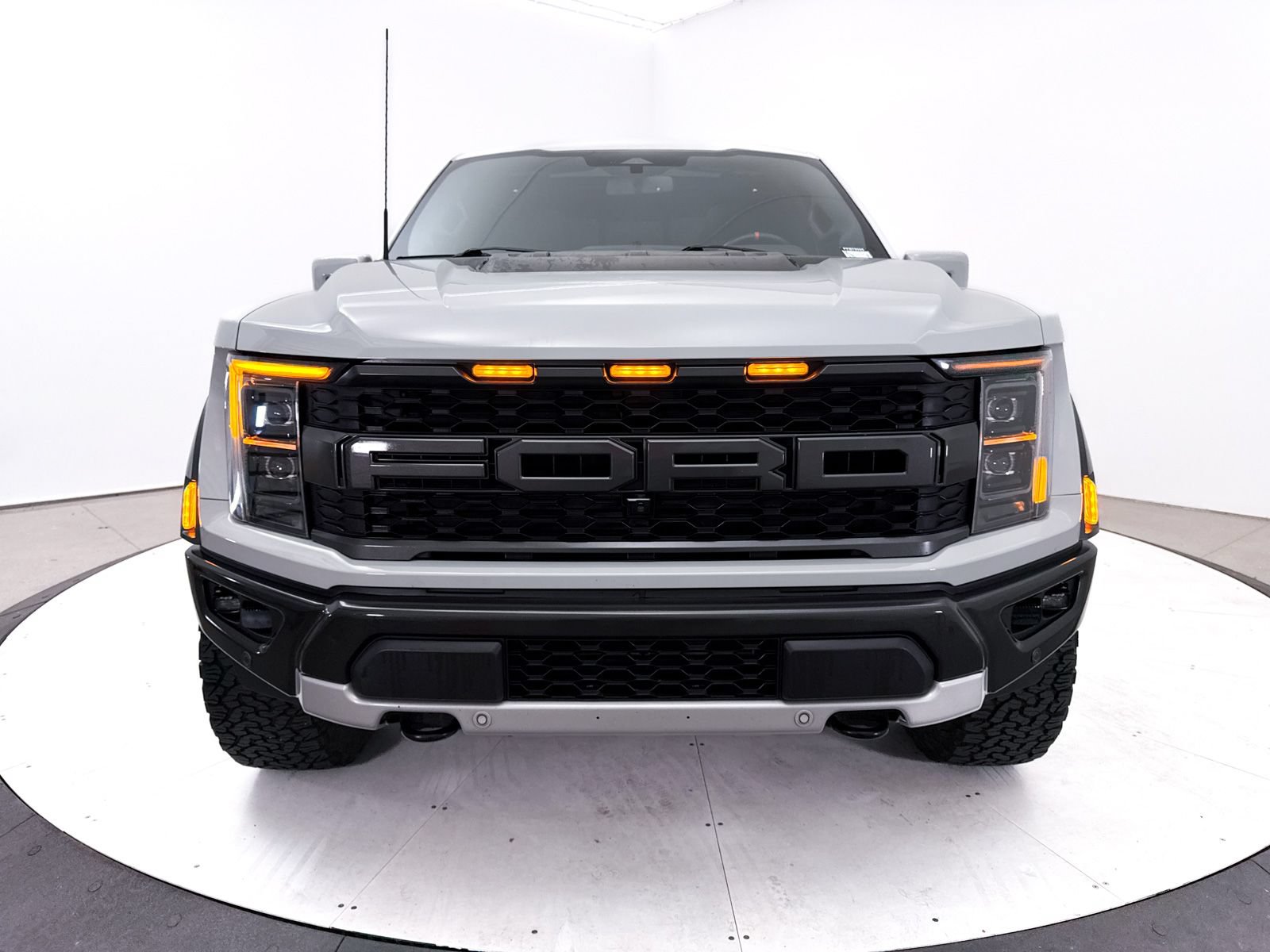 Used 2023 Ford F150 Raptor w/ Raptor Carbon Fiber Package AWD/4WD image 15