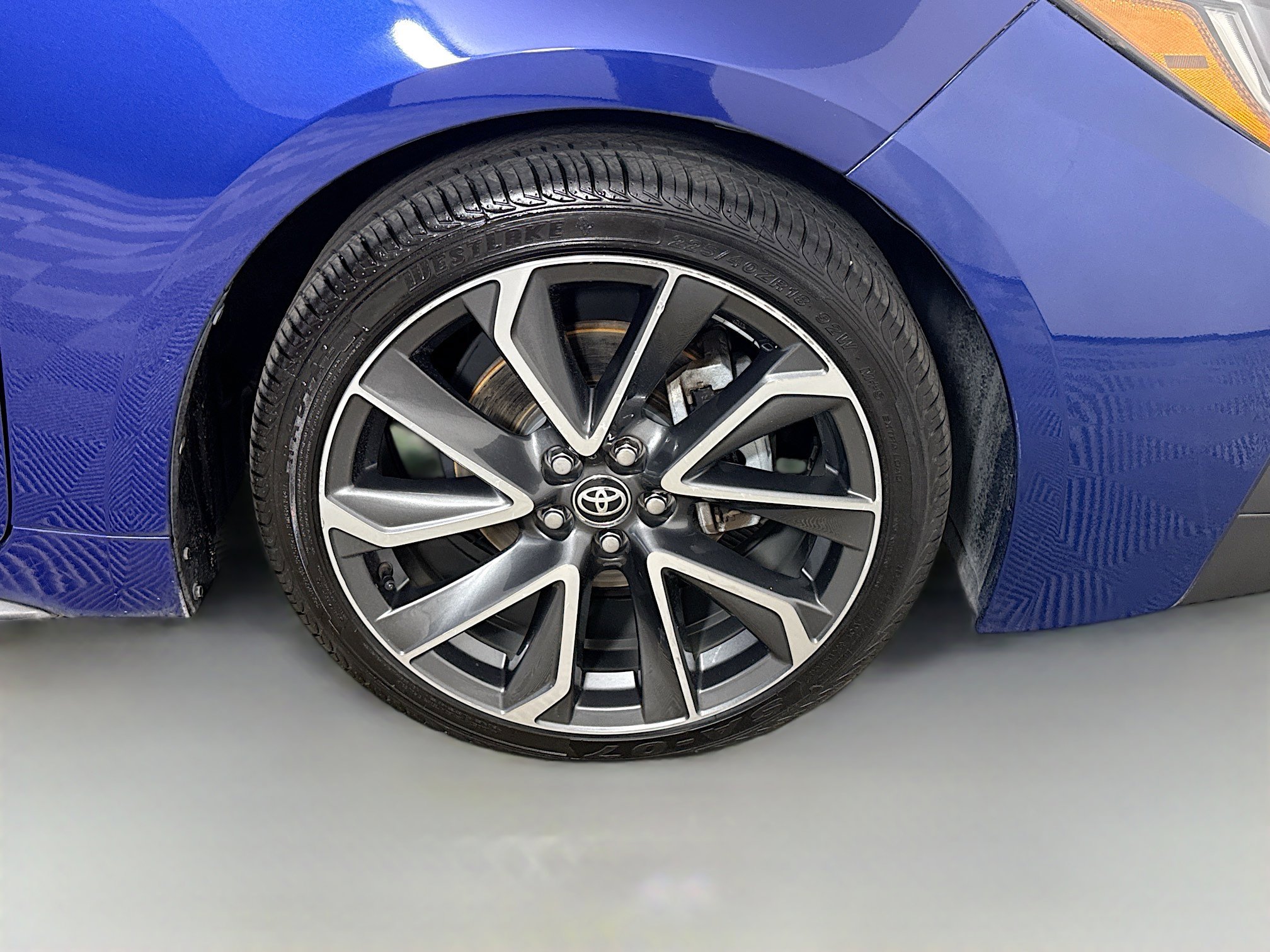 Used 2020 Toyota Corolla SE FWD image 32