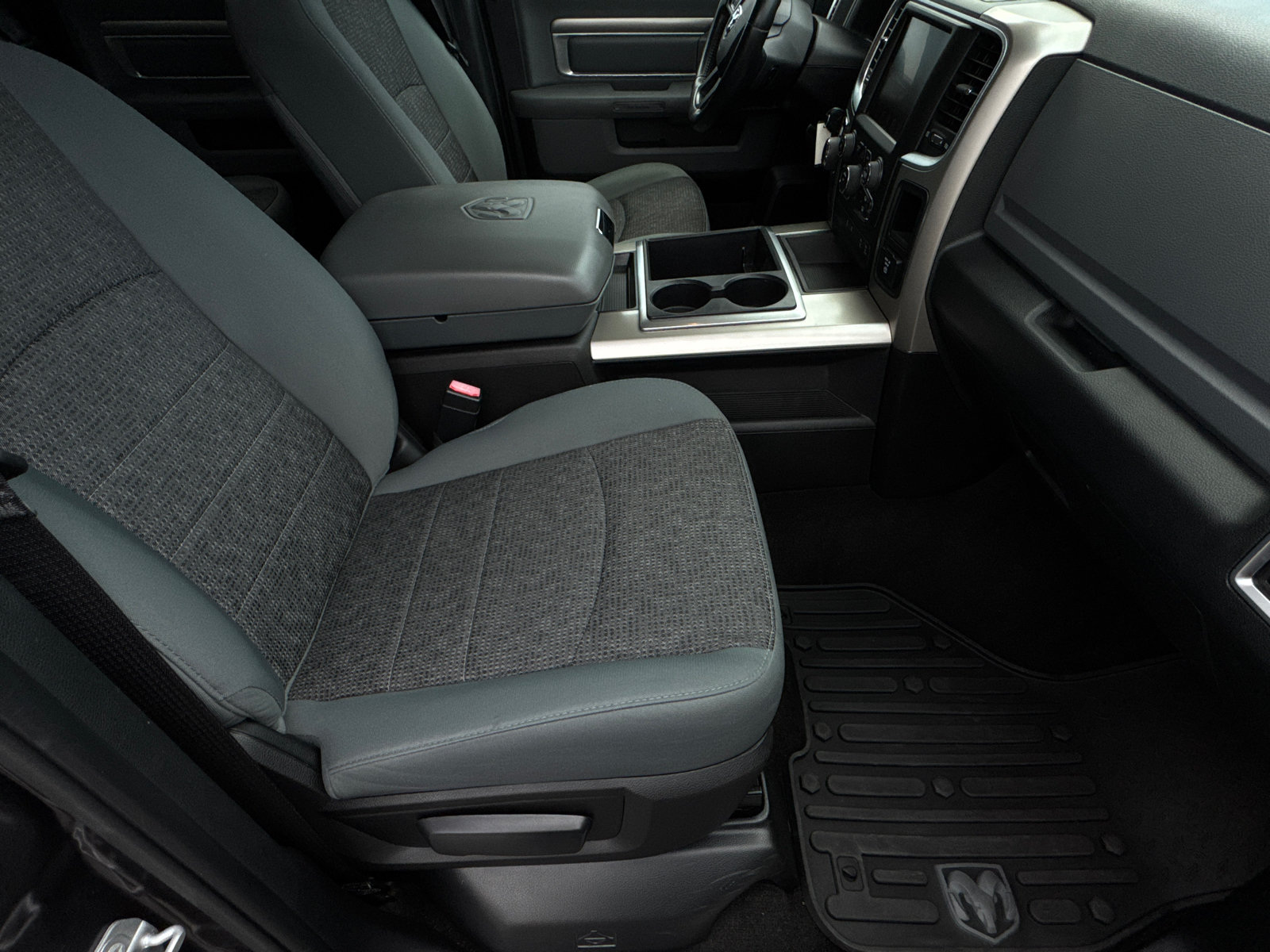 Used 2015 RAM 1500 Big Horn AWD/4WD image 15