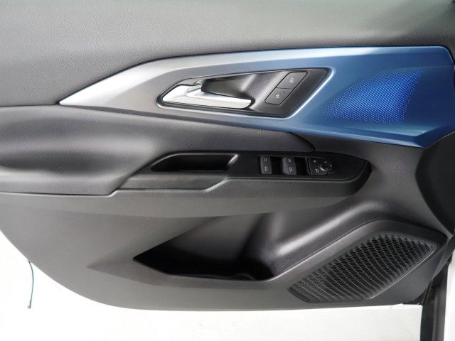 Used 2024 Chevrolet Equinox EV LT image 57