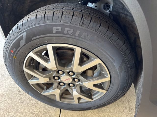 Used 2020 GMC Acadia SLE w/ Driver Convenience Package image 39