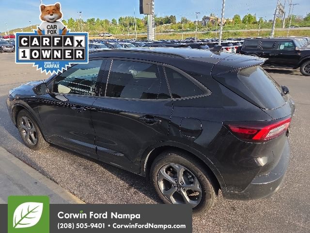 Used 2024 Ford Escape ST-Line w/ Tech Pack #1 AWD/4WD image 5