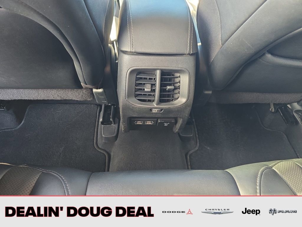 Used 2023 Jeep Cherokee Altitude Lux AWD/4WD image 26