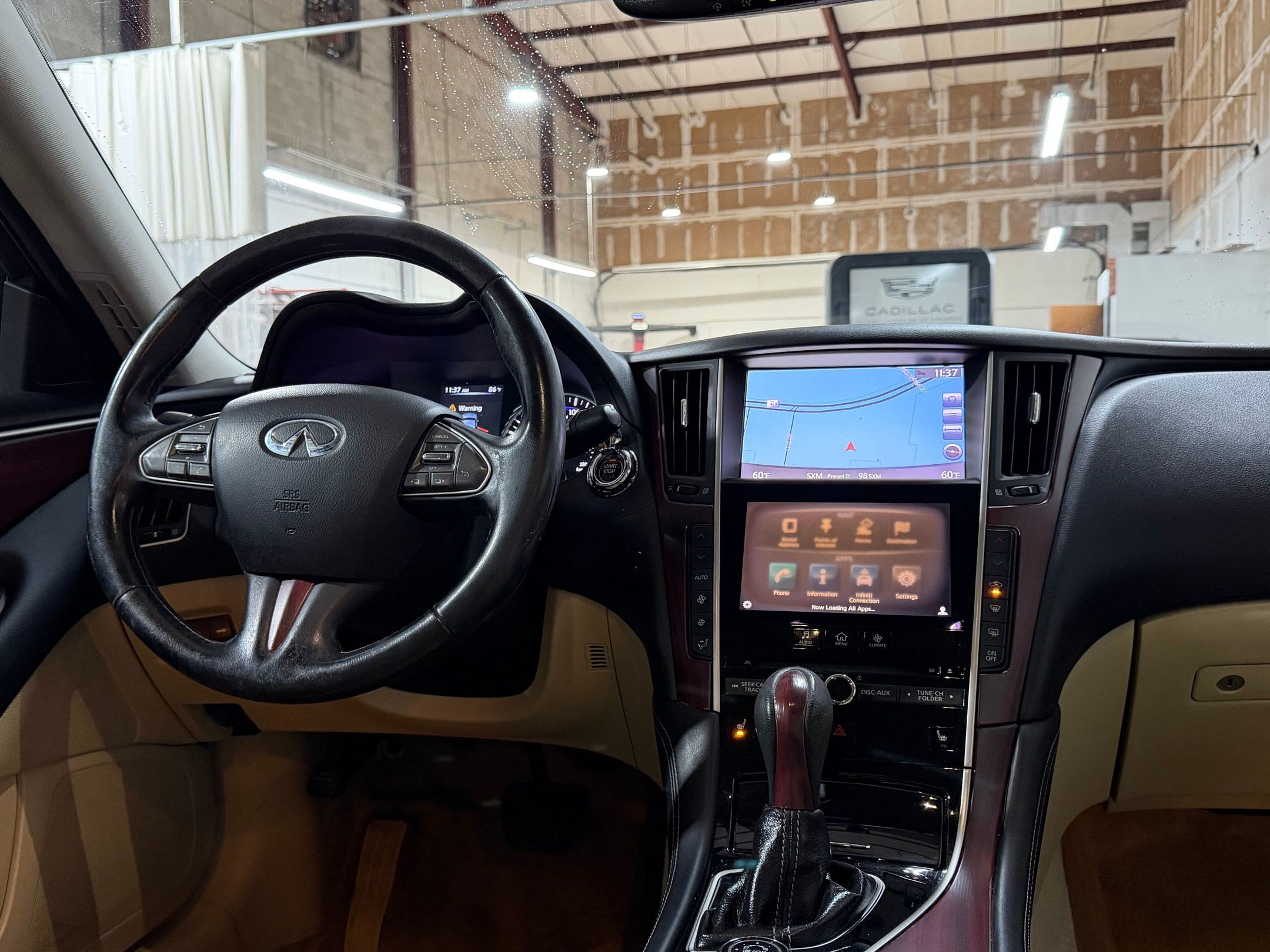 Used 2015 INFINITI Q50 Premium w/ Navigation Package RWD image 12