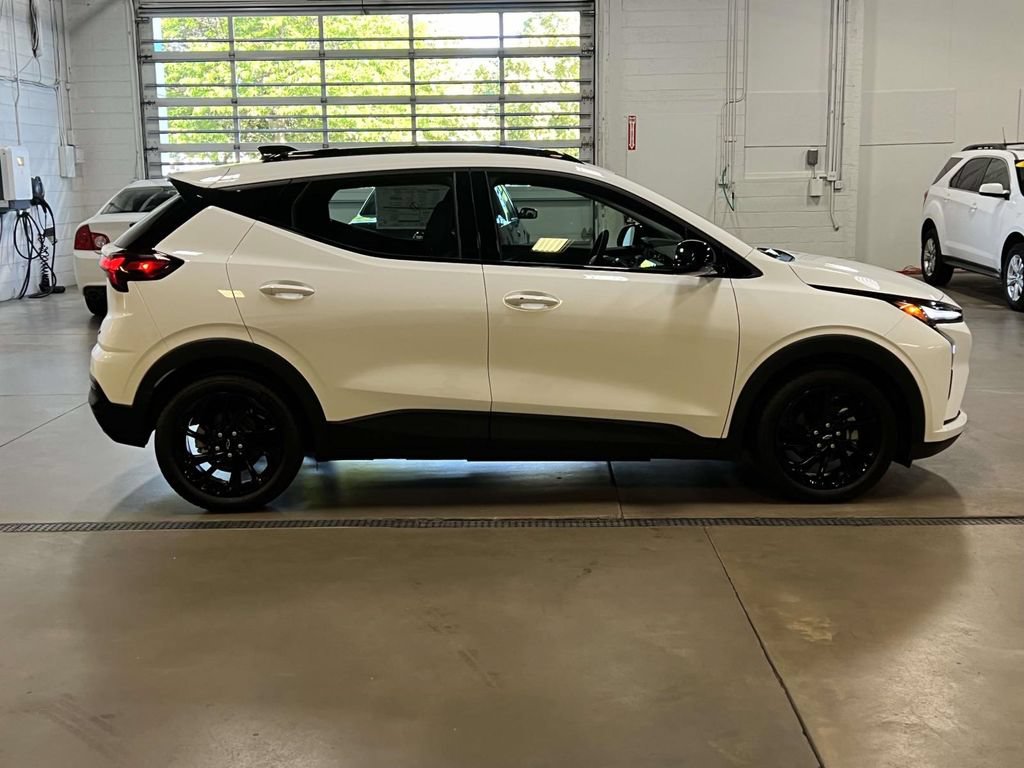 New 2027 Chevrolet Bolt RS FWD image 5