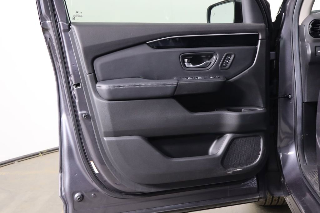 Used 2025 Honda Pilot EX-L image 20