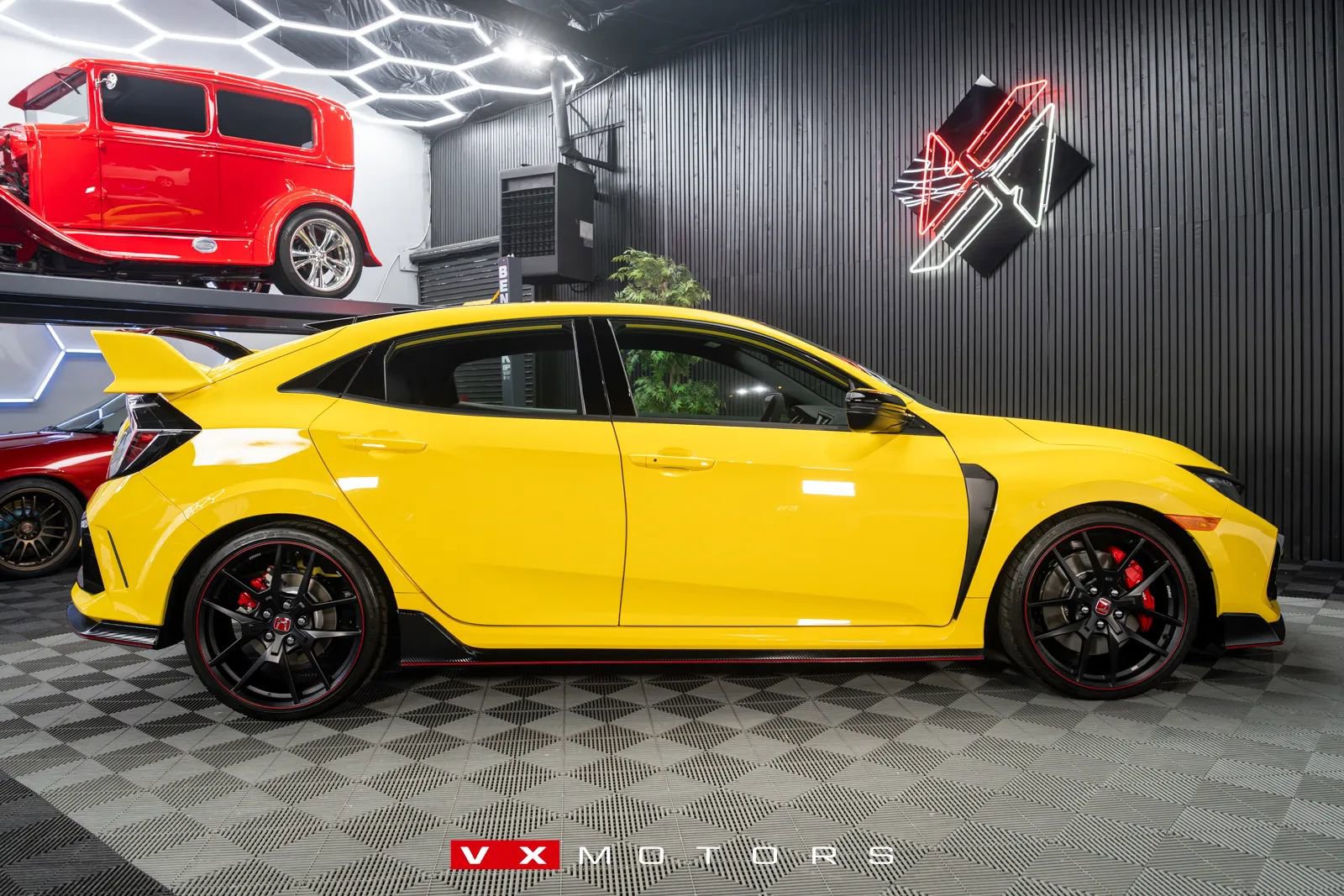 Used 2021 Honda Civic Type R Limited image 24