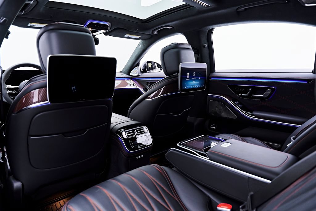 Used 2024 Mercedes-Benz S 63 AMG S w/ Rear Seat Package image 55
