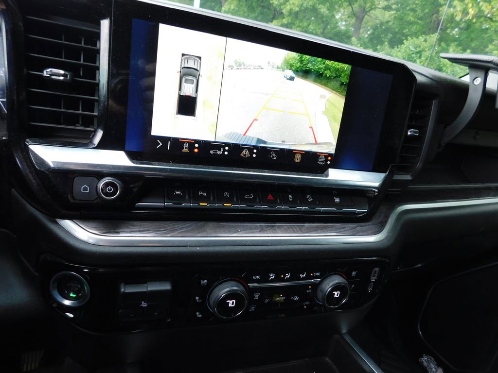 Certified 2025 Chevrolet Silverado 1500 LTZ AWD/4WD image 10
