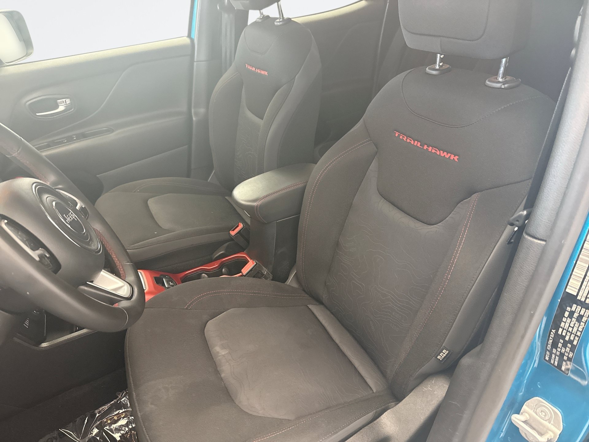 Used 2020 Jeep Renegade Trailhawk AWD/4WD image 11