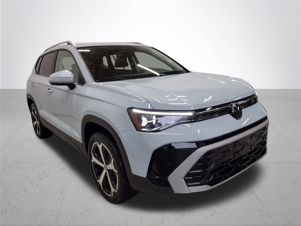 New 2026 Volkswagen Taos SEL image 4
