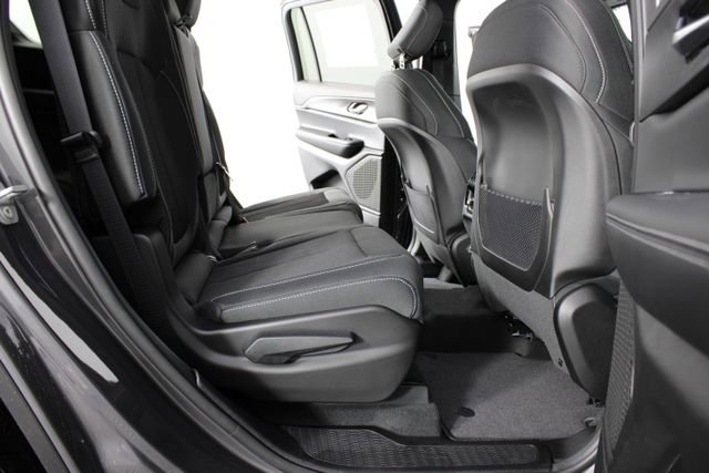 New 2026 Jeep Grand Cherokee L 4WD image 21