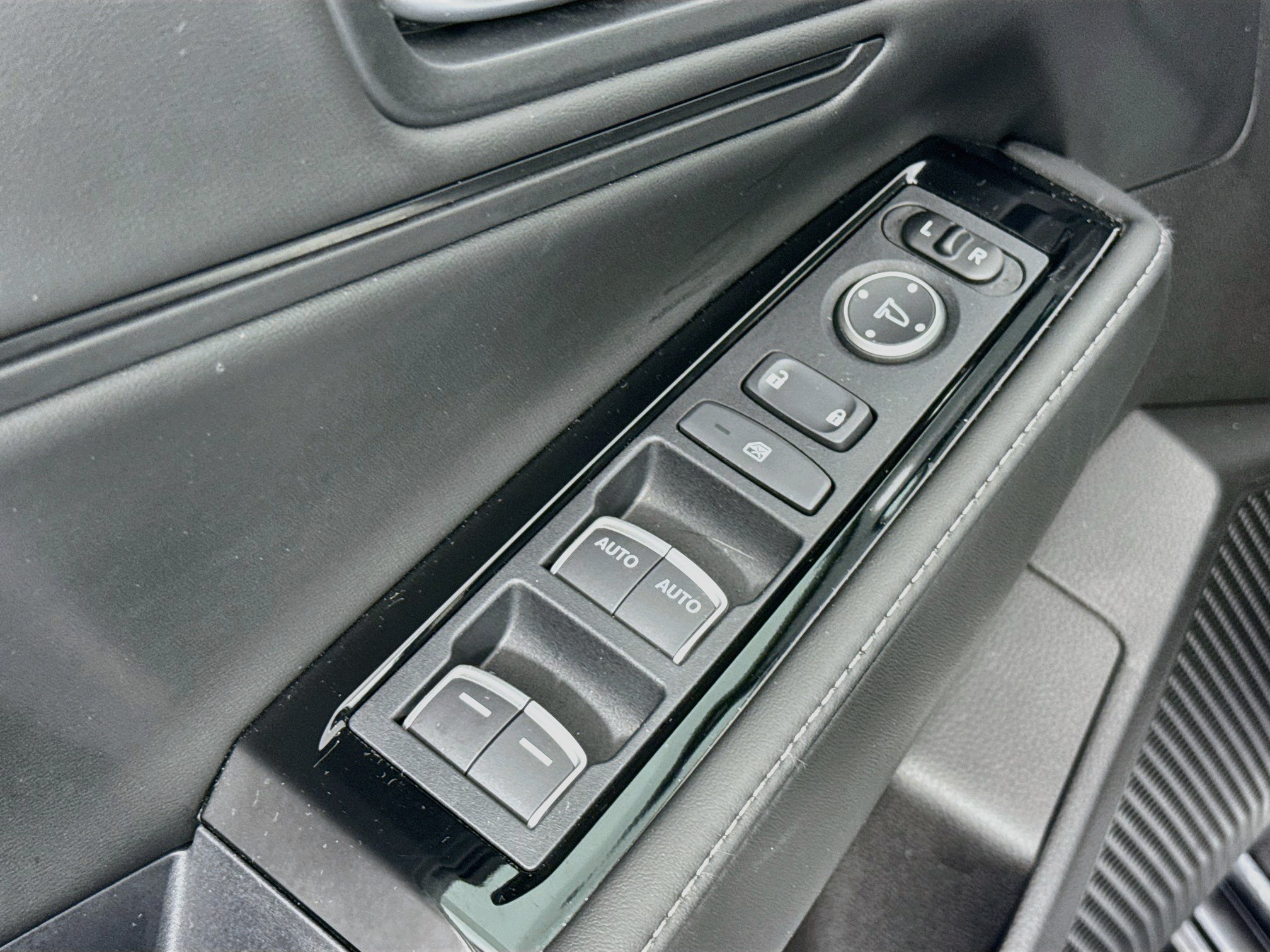 Certified 2024 Honda Accord Touring image 18
