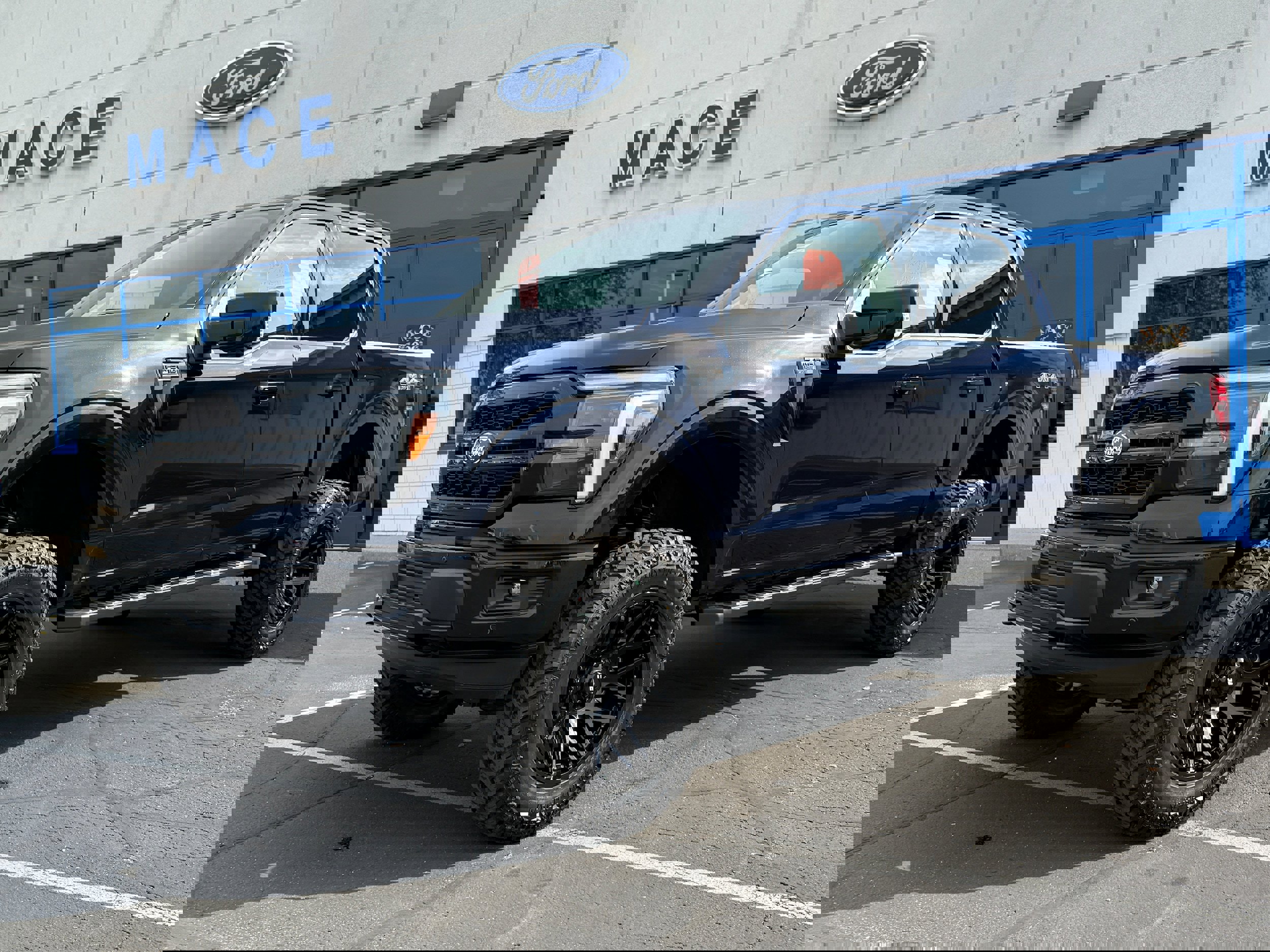 New 2025 Ford F150 Lariat video 1