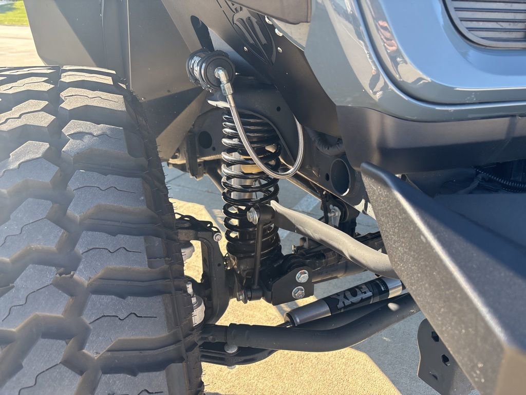 Used 2024 Jeep Wrangler Sport S image 11