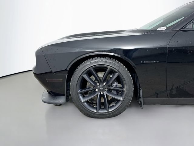 Used 2022 Dodge Challenger R/T w/ Plus Package image 29
